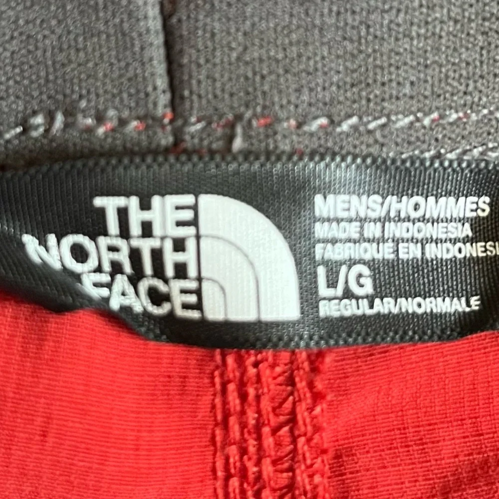 The North Face Red‎ Men’s Short Sz L/G